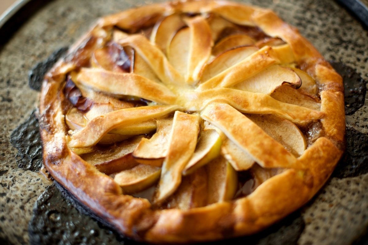 Simple apple pie, home made.