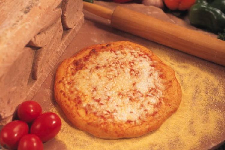 Pizza with traditional pizza dough.