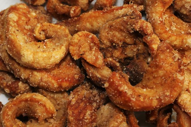Scratchings.
