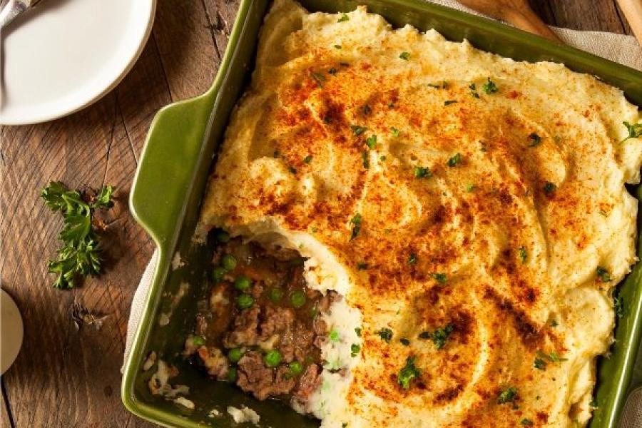 Top view of a shepherd's pie.