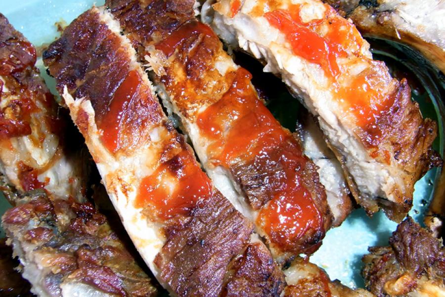Detail of grilled pork ribs.